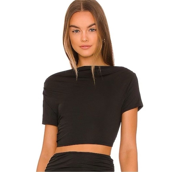superdown Tops - Superdown Finley Crop Top in Black Size XS